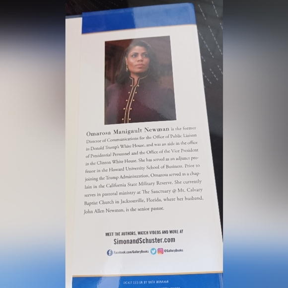 Unhinged Omarosa Manigault Newman An insider's account of The Trump White House - Picture 5 of 10